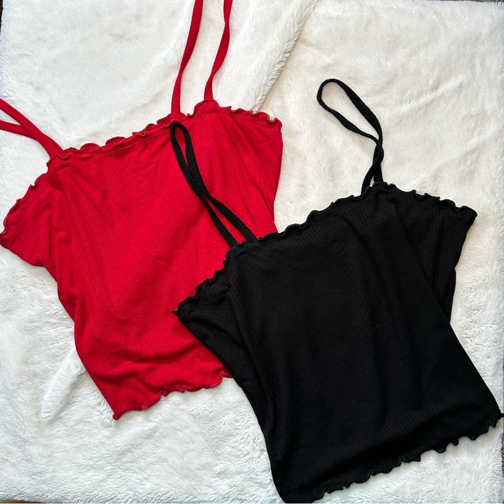 BUNDLE of 2 Women’s Cropped Tank Tops, Size M